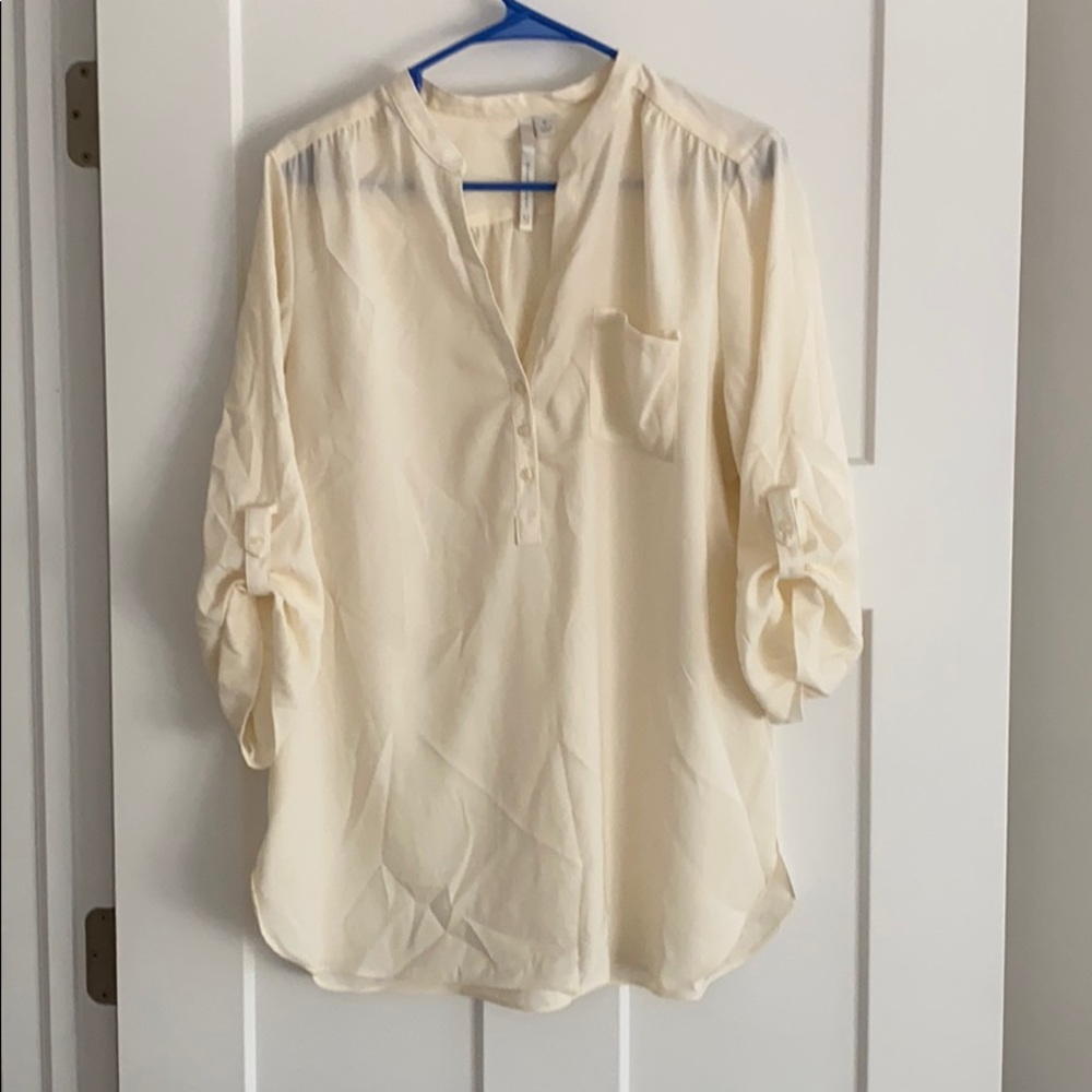 Lauren Conrad Cream colored blouse